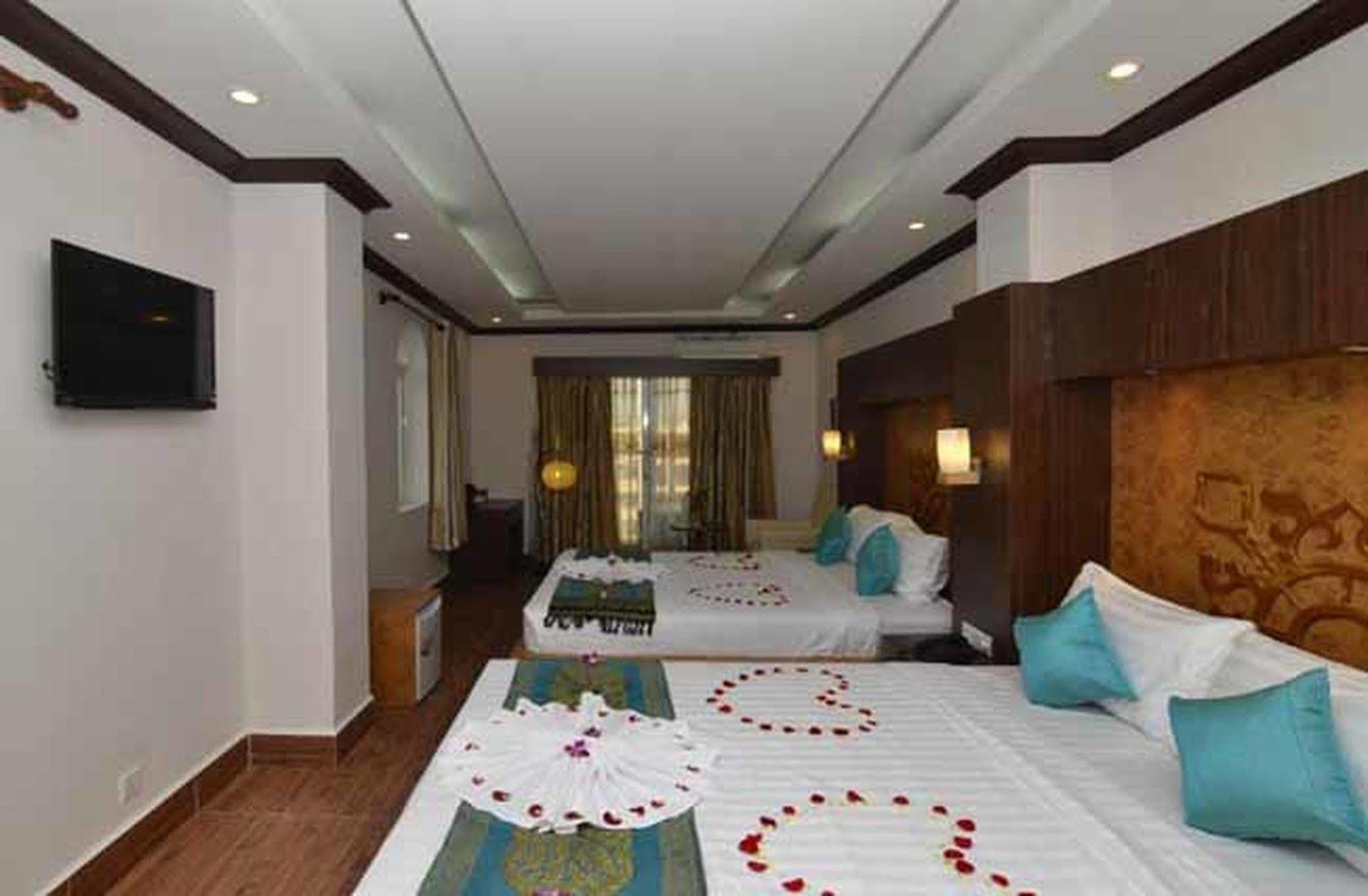 Phuminh Riverside Hotel