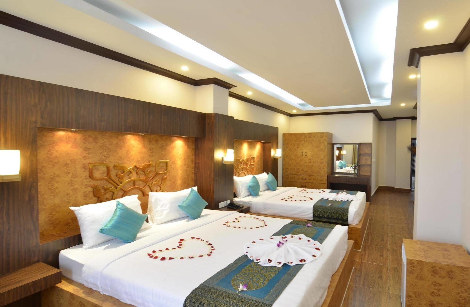 Phuminh Riverside Hotel